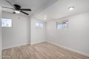 2050 W Dunlap Ave, Phoenix, AZ 85021 - Photo 12