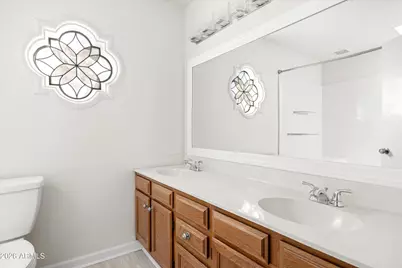 2717 E Shaw Butte Drive, Phoenix, AZ 85028 - Photo 14