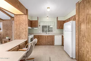 9034 E Citrus Ln N, Sun Lakes, AZ 85248 - Photo 10