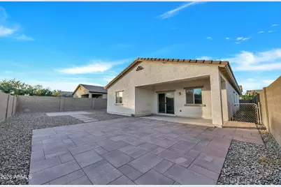 21139 W Hubbell Street, Buckeye, AZ 85396 - Photo 24