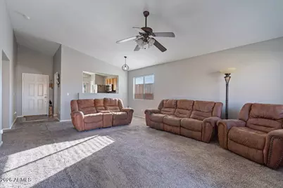 60 W Zinnia Place, San Tan Valley, AZ 85143 - Photo 10