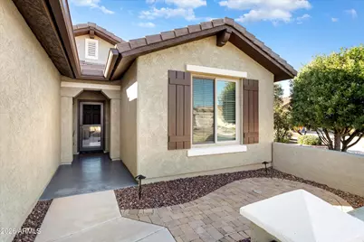 27077 W Yukon Drive, Buckeye, AZ 85396 - Photo 4