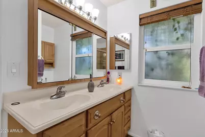 10705 W Camelot Circle, Sun City, AZ 85351 - Photo 12