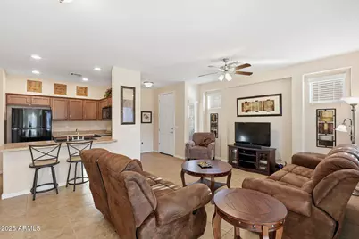 1547 E Melrose Drive, Casa Grande, AZ 85122 - Photo 2