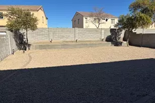 22038 W Mohave St, Buckeye, AZ 85326 - Photo 26