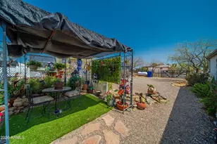 22780 W Sunrise Rd, Congress, AZ 85332 - Photo 26