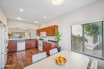 2141 W Redwood Drive, Chandler, AZ 85248 - Photo 10