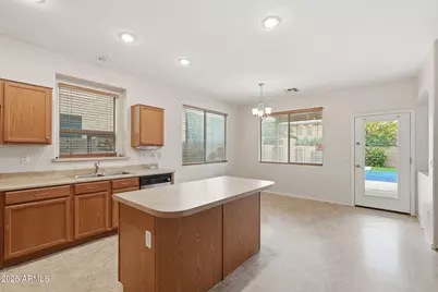 40724 W Novak Lane, Maricopa, AZ 85138 - Photo 8