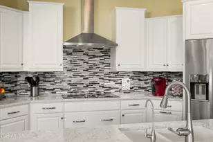 18861 N 261st Ln, Buckeye, AZ 85396 - Photo 14