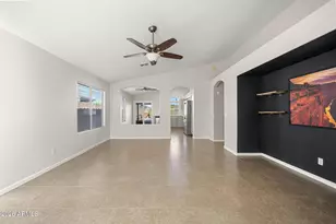 2040 E Angela Dr, Phoenix, AZ 85022 - Photo 8