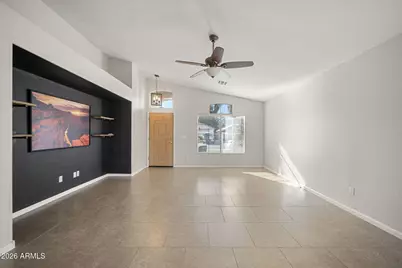 2040 E Angela Drive, Phoenix, AZ 85022 - Photo 6