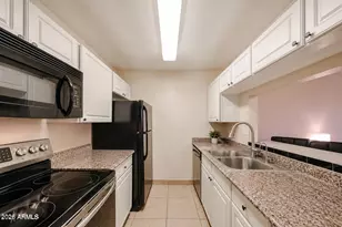 14203 N 19th Ave, Phoenix, AZ 85023 - Photo 8