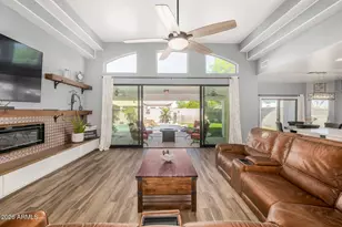 992 E Beechnut Dr, Chandler, AZ 85249 - Photo 8