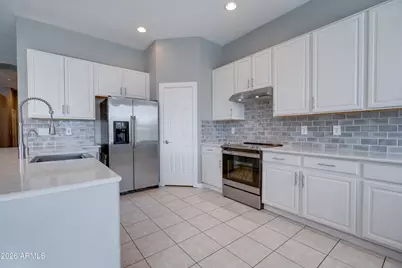 10513 E Florian Avenue, Mesa, AZ 85208 - Photo 18