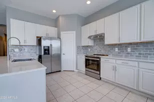 10513 E Florian Ave, Mesa, AZ 85208 - Photo 18