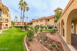 10330 W Thunderbird Blvd, Sun City, AZ 85351 - Photo 36