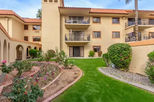 10330 W Thunderbird Blvd, Sun City, AZ 85351 - Photo 46