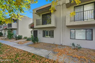 18239 N 40th St, Phoenix, AZ 85032 - Photo 2