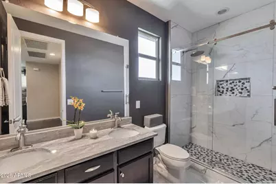 21610 N 36th Street, Phoenix, AZ 85050 - Photo 14