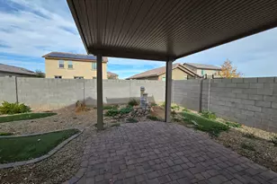 17552 W Country Club Terrace, Surprise, AZ 85387 - Photo 22