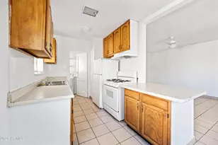 3903 N 12th St, Phoenix, AZ 85014 - Photo 6