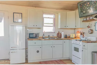 514 E Pearce Road, Cochise, AZ 85606 - Photo 4