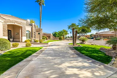 9538 W Electra Lane, Peoria, AZ 85383 - Photo 8