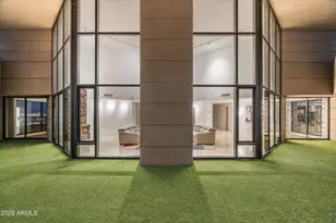 1040 E Osborn Rd, Phoenix, AZ 85014 - Photo 32