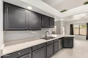 320 S 70th St, Mesa, AZ 85208 - Photo 6