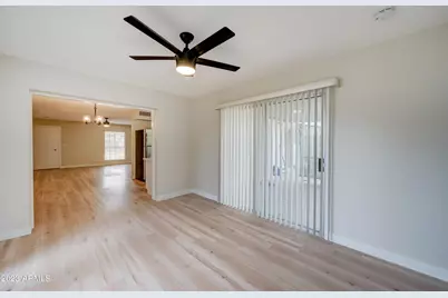 10144 W Cheryl Drive, Sun City, AZ 85351 - Photo 14