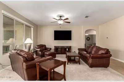 16508 W Almeria Road, Goodyear, AZ 85395 - Photo 6