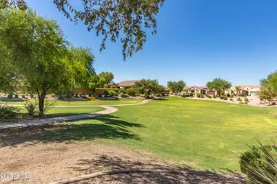 16508 W Almeria Road, Goodyear, AZ 85395 - Photo 28