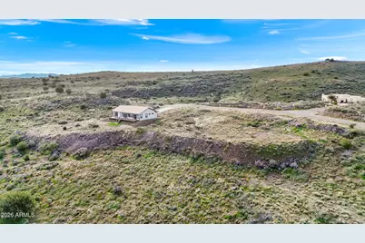 12391 S Caballo Terrace #311, Mayer, AZ 86333 - Photo 10