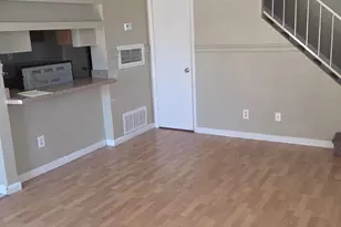 4035 W Mesquite Ln, Phoenix, AZ 85019 - Photo 2