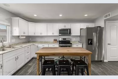 2031 W Hazelwood Parkway, Phoenix, AZ 85015 - Photo 6