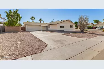 105 E Manhatton Drive, Tempe, AZ 85282 - Photo 2