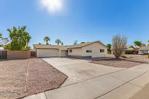 105 E Manhatton Dr, Tempe, AZ 85282 - Photo 2
