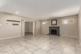 105 E Manhatton Dr, Tempe, AZ 85282 - Photo 4