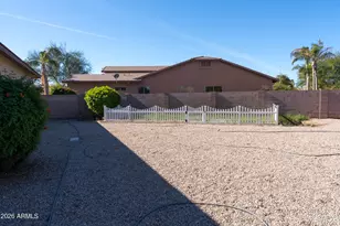 6471 S Dragoon Ct, Chandler, AZ 85249 - Photo 34