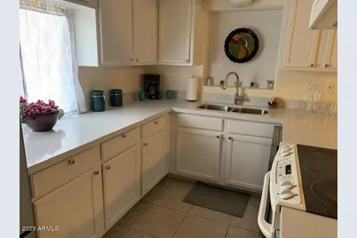 8214 W Sells Drive, Phoenix, AZ 85033 - Photo 36