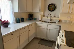 8214 W Sells Dr, Phoenix, AZ 85033 - Photo 36