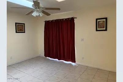 8214 W Sells Drive, Phoenix, AZ 85033 - Photo 32