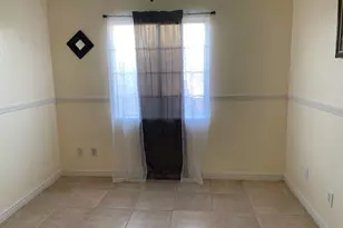 8214 W Sells Dr, Phoenix, AZ 85033 - Photo 12