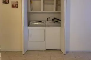 8214 W Sells Dr, Phoenix, AZ 85033 - Photo 36