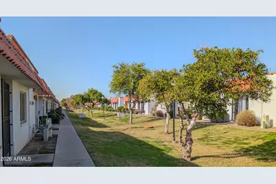 6812 N 35th Avenue #E, Phoenix, AZ 85017 - Photo 10