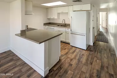 6812 N 35th Avenue #E, Phoenix, AZ 85017 - Photo 1