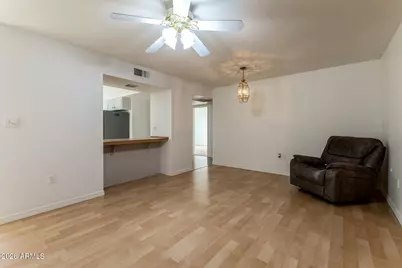 11025 N Coggins Drive, Sun City, AZ 85351 - Photo 6