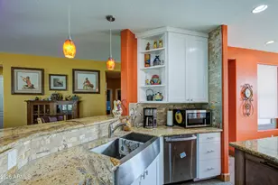 2110 E Runaway Bay Pl, Chandler, AZ 85249 - Photo 6