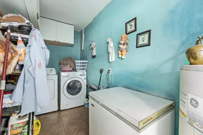 8048 W Glenrosa Avenue W, Phoenix, AZ 85033 - Photo 8