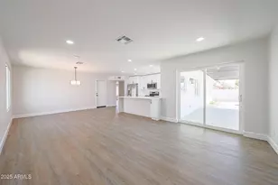 11202 N 43rd Dr, Glendale, AZ 85304 - Photo 8